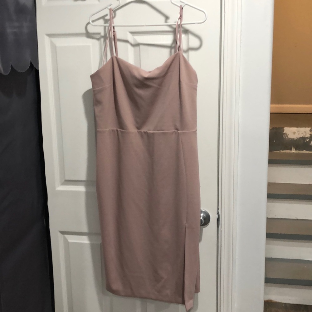 Express Dress in Blush Pink